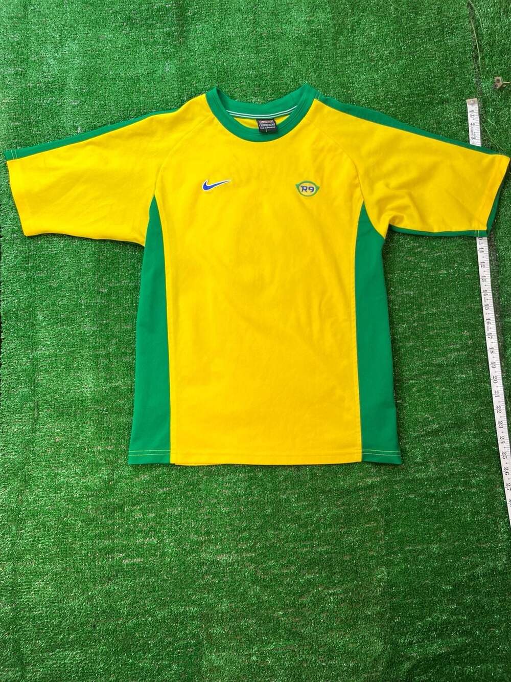 Nike Brazil Ronaldo R9 Training Jersey Size XL(18-20)